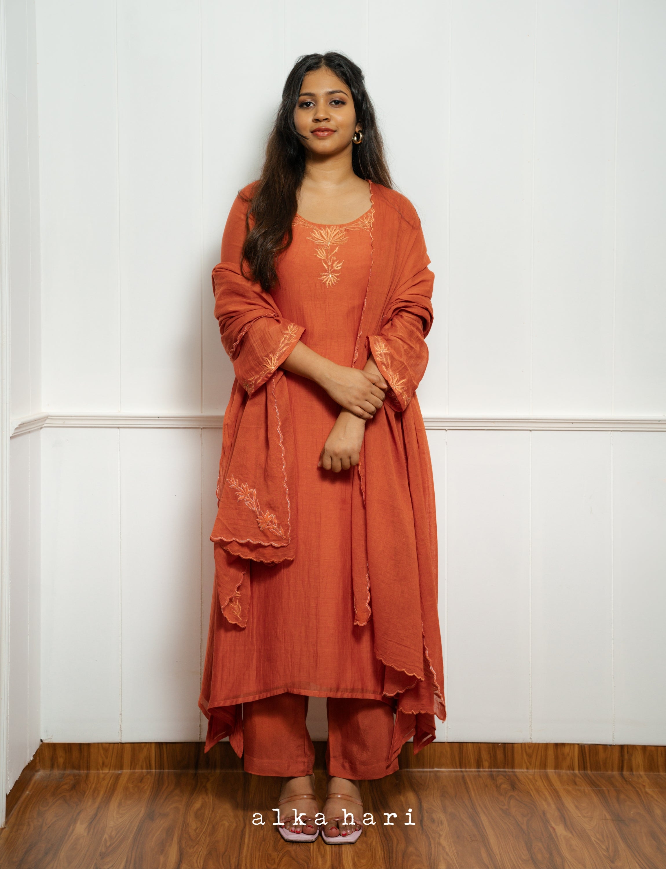 Mohana Kurta